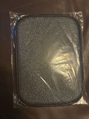 NWT Silver/Diamond Center Console Cover with Sides